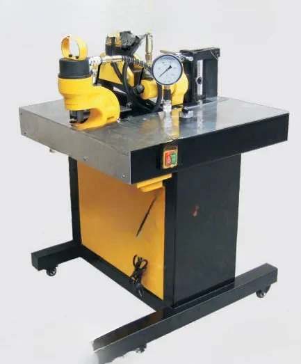 Bending machine Copper bar processing machine Bus multi-functional three-in-one punching, cutting and bending electric hydraulic