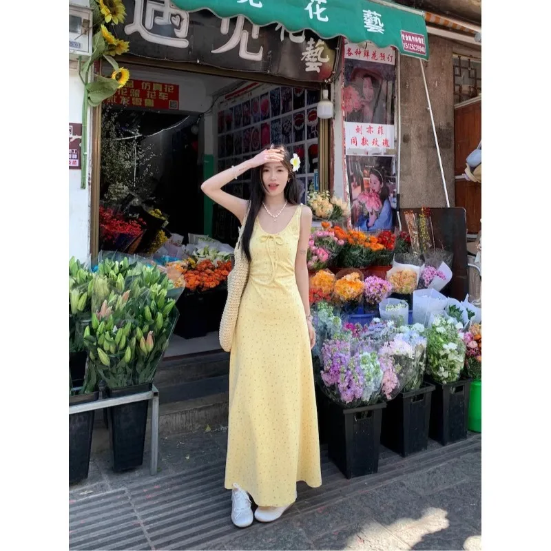 Yellow floral sleeveless tank dress with straps for women 2025 summer new style French sweet and gentle style long dress