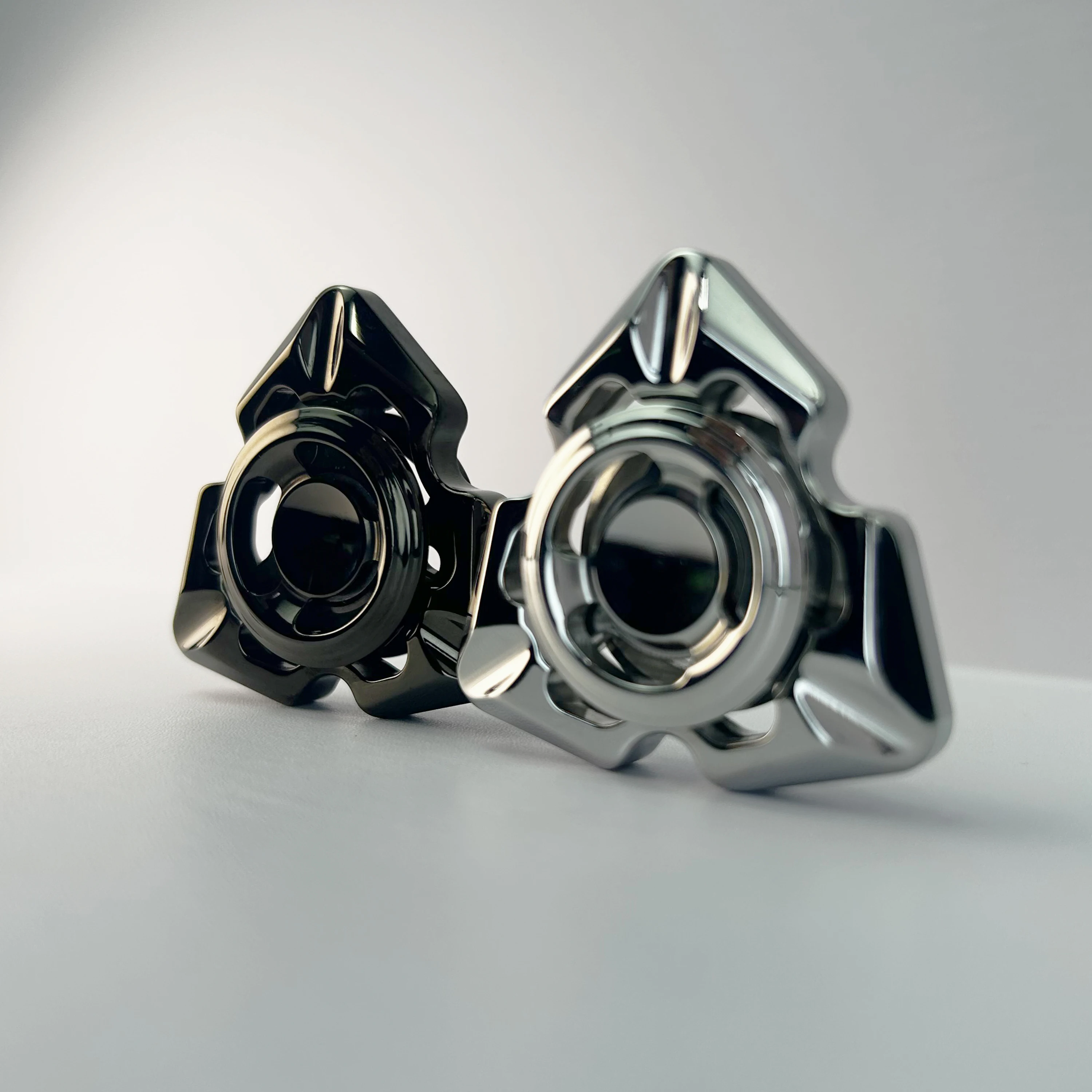 

Fingertip spinner hand feel type stainless steel 304 cycle mini attack speed type spinner desktop decoration