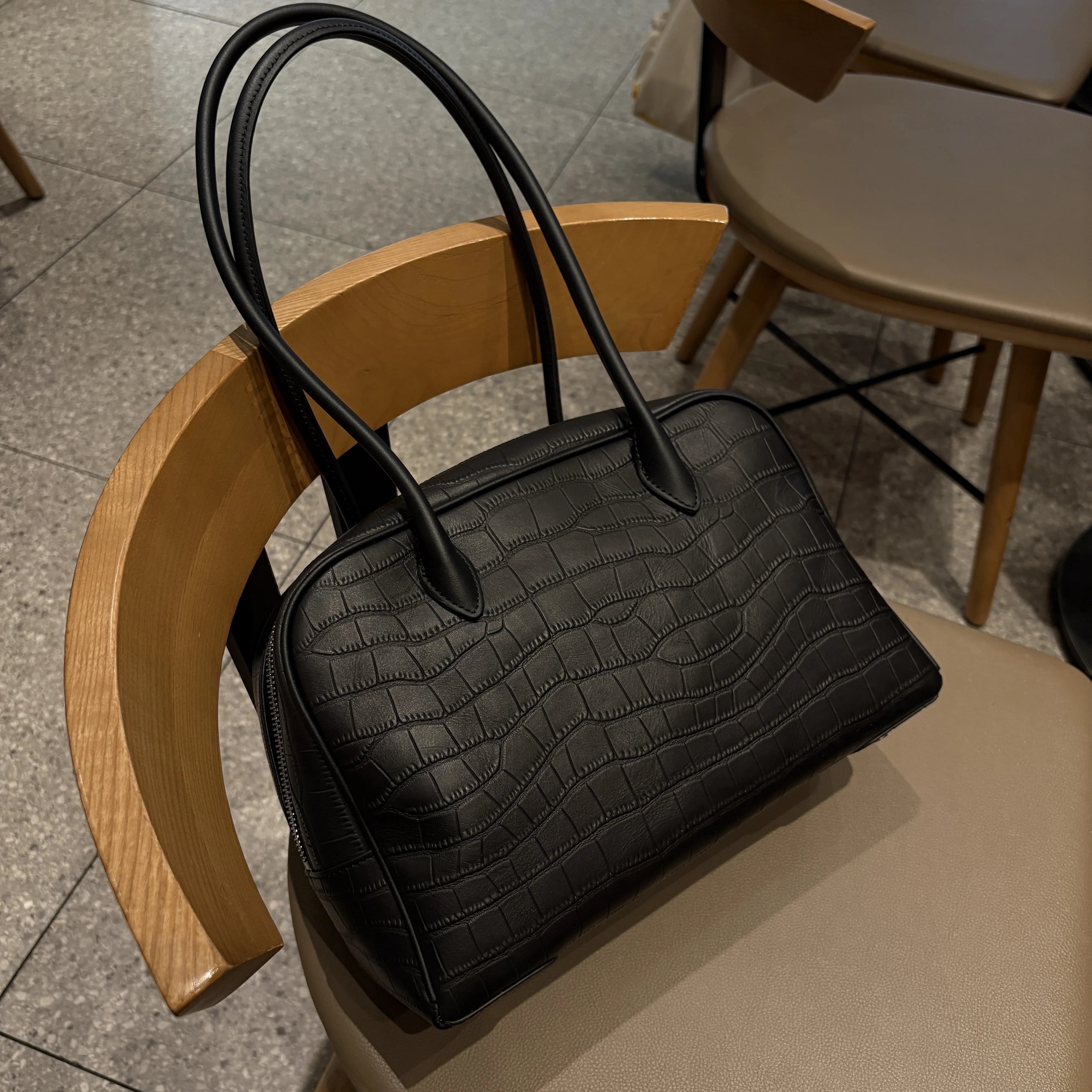 

Сумка для боулинга из натуральной кожи растительного дубления, на одно плечо, ручная, в стиле Бостон, роскошная кожаная женская сумка