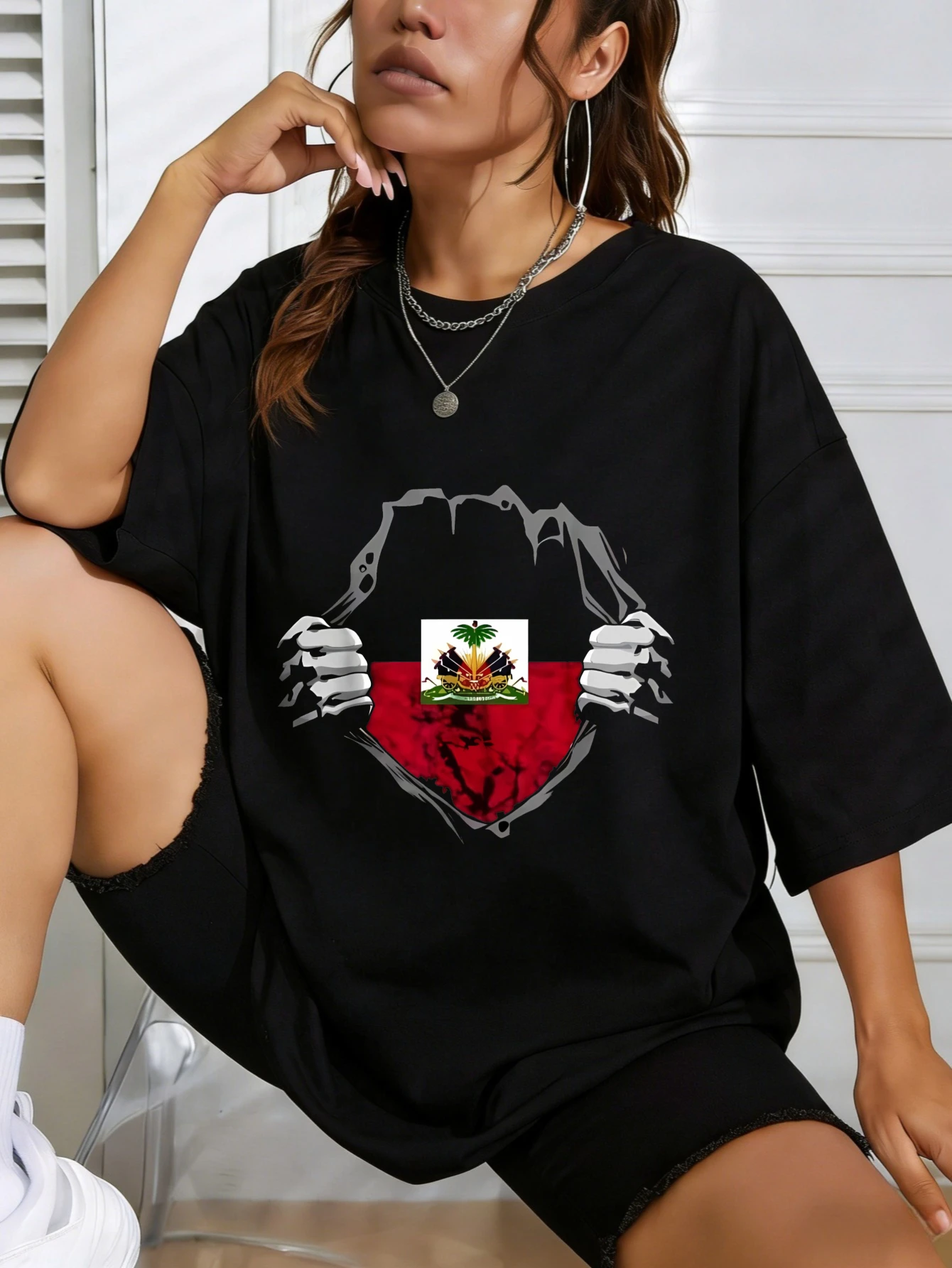 

Womens Oversized Short Sleeve Cotton Graphic Printed Hands Heart Crown Casual Summer Tshirt Gift for Her