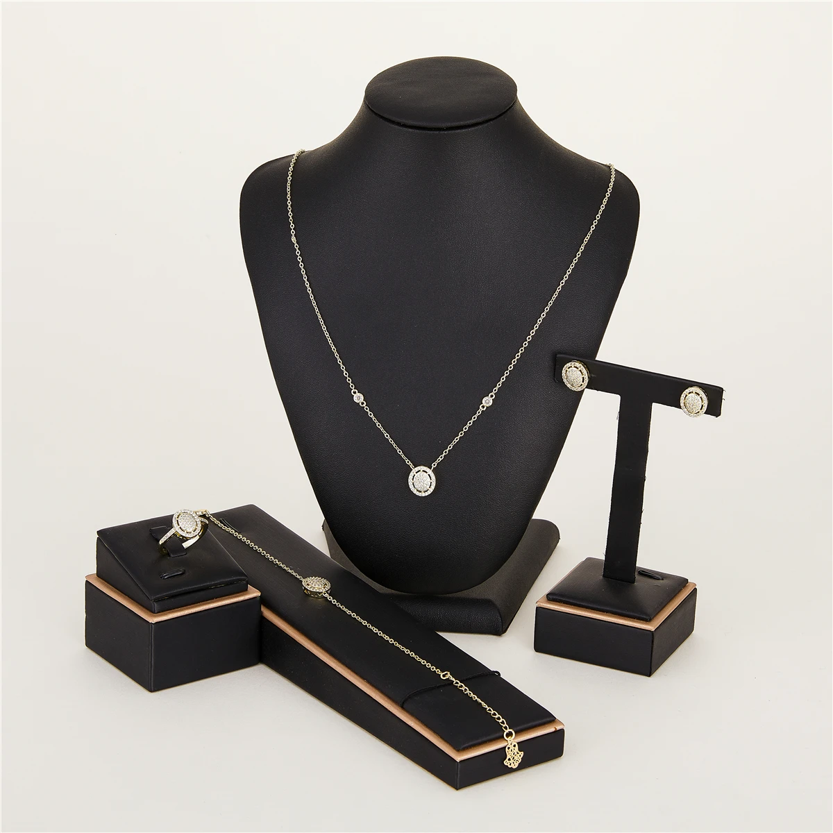 March 2023 Jewelry Set Gold Necklace Earrings women's rings fashion jewelry set Morocco gold jewelry set