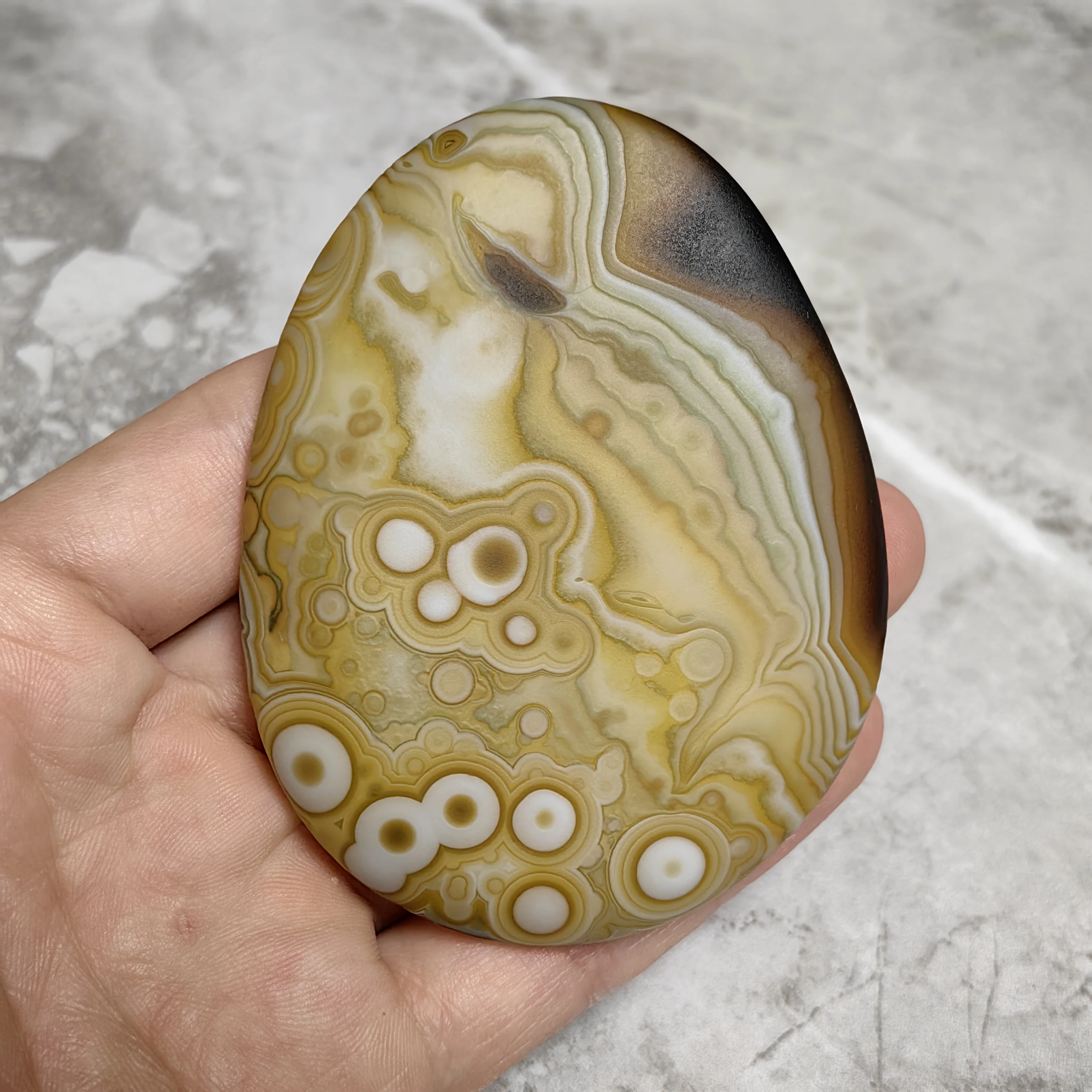 Hand-Picked Natural Agate with 