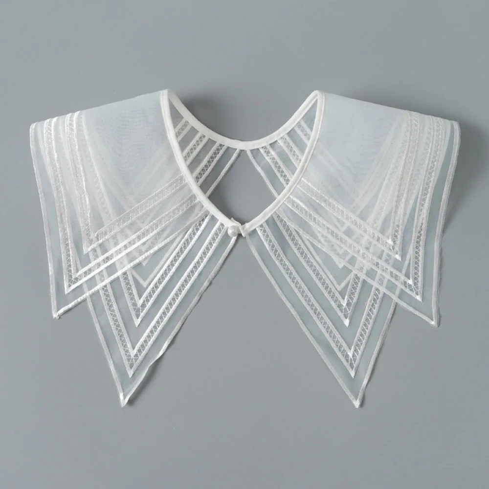 Gestickter falscher Kragen aus Spitze, dekorativer Kragen für Damen, Spitzenkragen, abnehmbar, für Kostüm, Bluse, Freizeitoutfit