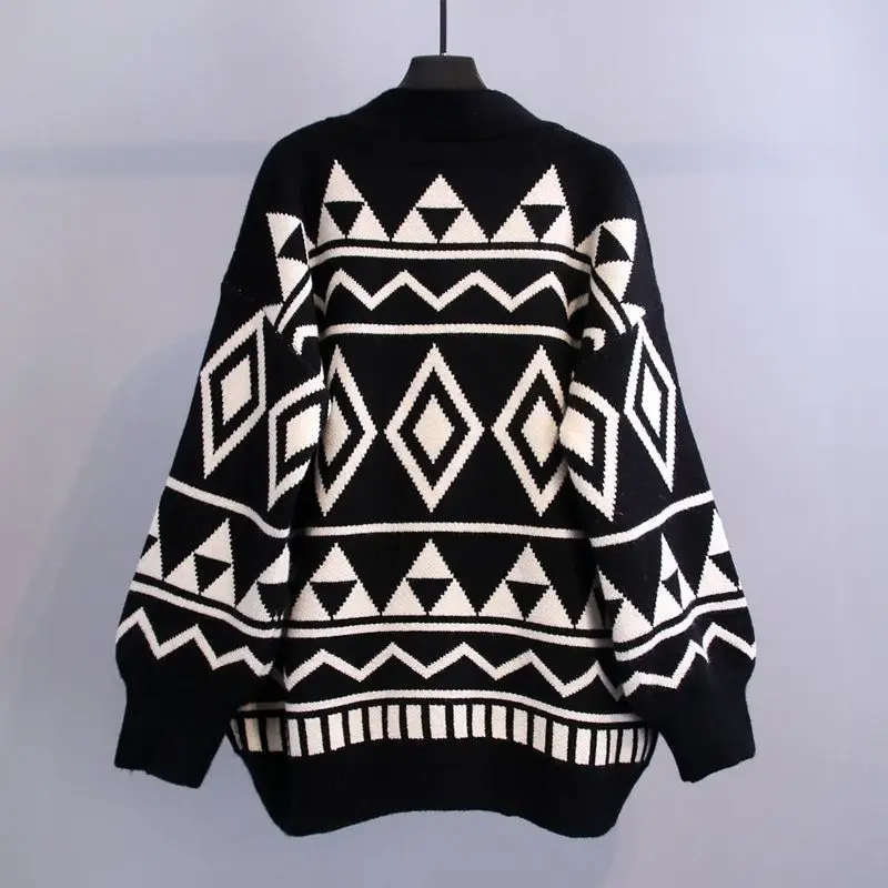 Women's 2024 Autumn/Winter New Retro Geometric Diamond Shaped Sweater Loose Outerwear Lazy Style Coat Thick Knitted Cardigan