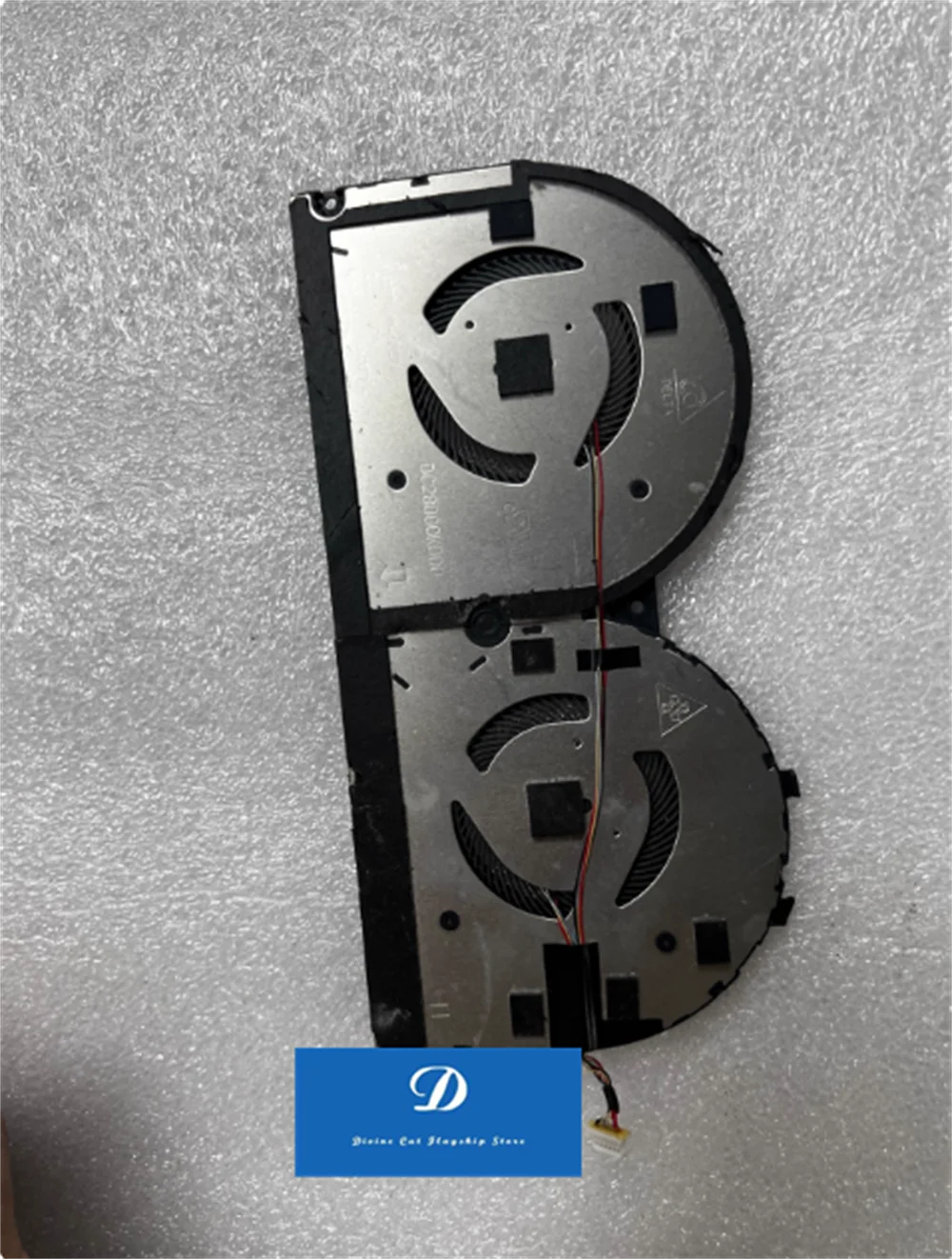Original FOR Dell XPS 15 9575 M5530 2in1 0P354T DC28000KDD0 Cooling Fan