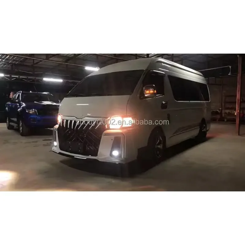 Wide Sad Face Front Rear Bumper Body Kit For Toyota Hiace 200 2014 Auto Exterior Conversion Modification Accessories 6