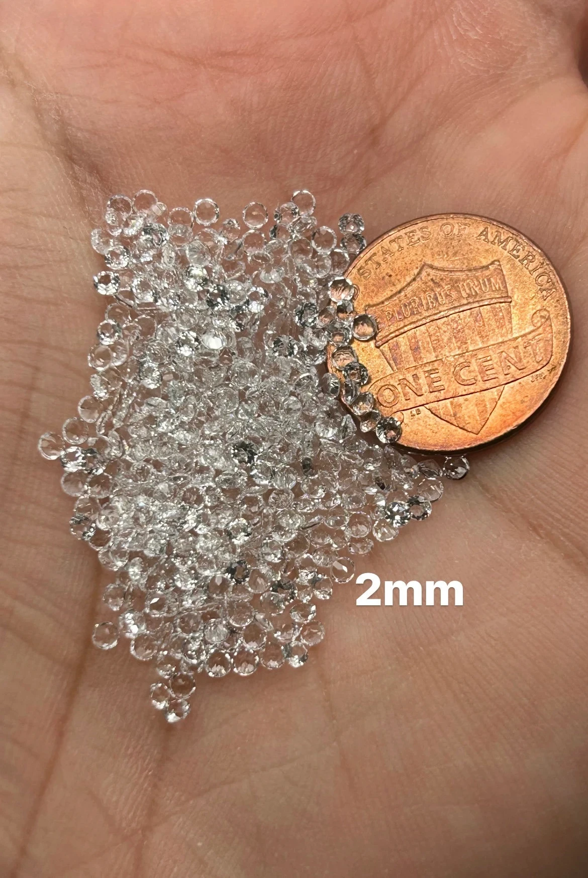 Wholesale White Topaz Round Brilliant Cut 1mm-3mm Sizes AAA Quality Gemstones - 100 Piece Lot - High-Quality Loose Gemstones