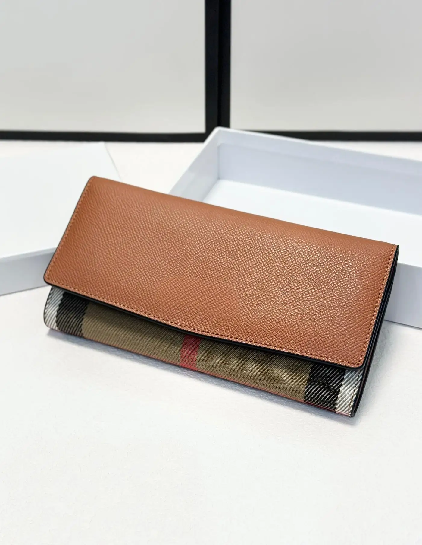 

Business Long Wallet High-end Luxury Clutch Luxury Brand Cardholder Unisex High-end Luxury Holiday Gift Exquisite Craftsmanship