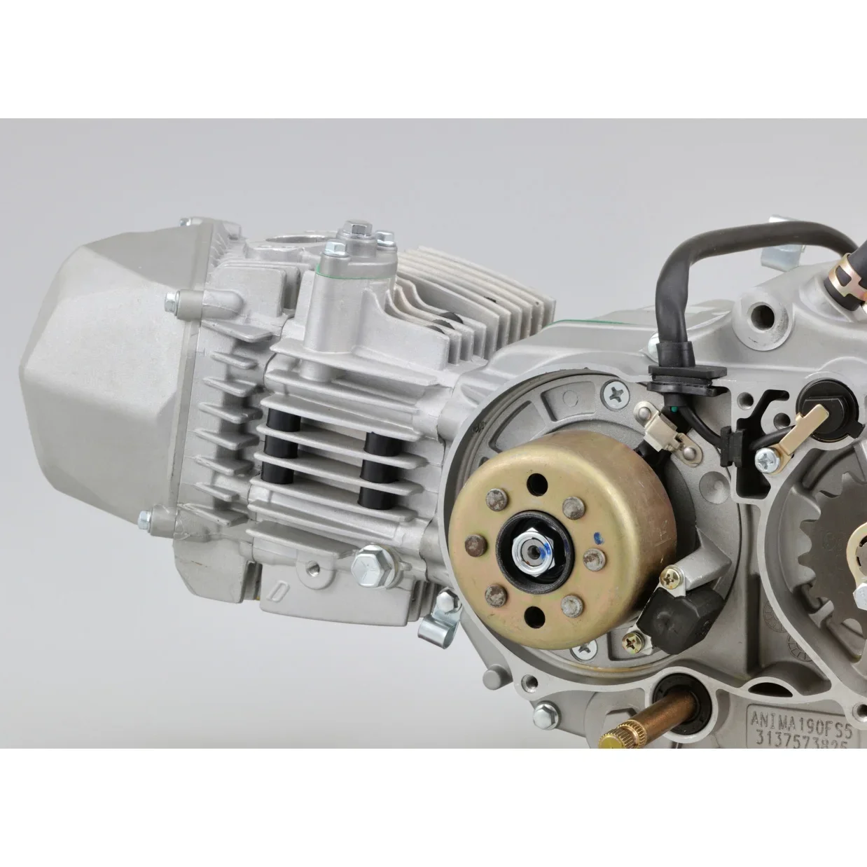 モンキー190cc デイトナエンジン　 デイトナ190cc 4バルブエンジン ポケットバイクエンジン デイトナ190