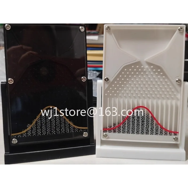 Normal distribution mathematical model scientific ornament decompression gift teaching aids--Galton board