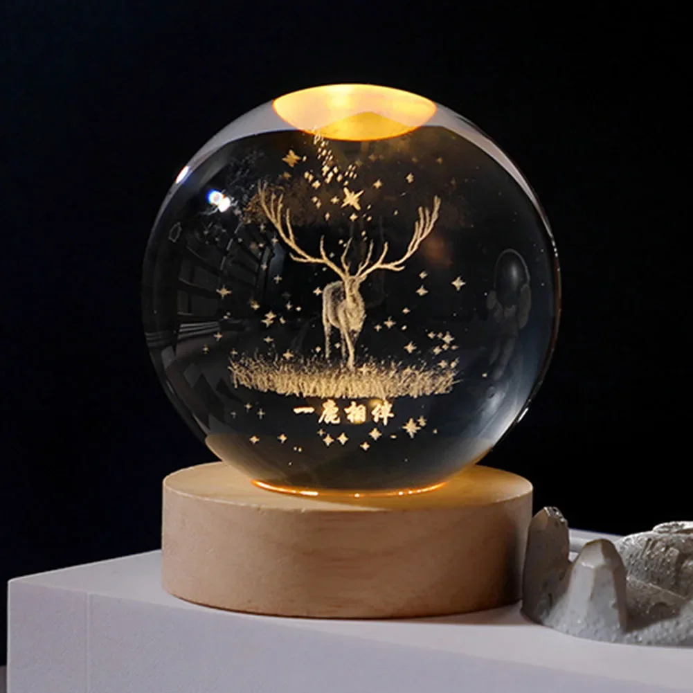 Sfera di cristallo luci notturne USB LED Night Light 3D Moon lampada da tavolo incandescente Planet GalaxyAstronaut decorazioni da tavolo regali