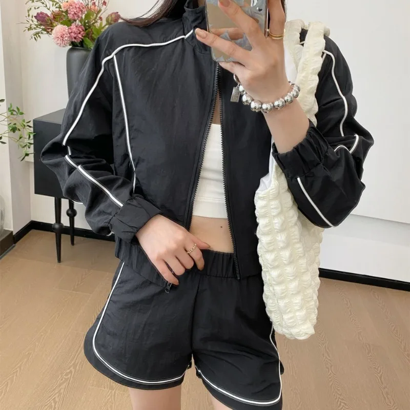 

Women Sports Yoga Casual Short Coat Suit Sunscreen Jacket Shorts Two Piece Set Long Sleeve Summer 2 Piece Sets Womens Outfits