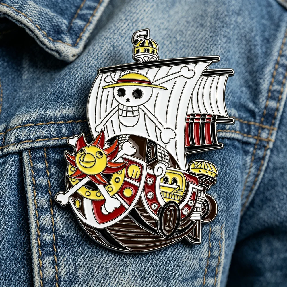 One Piece Thousand Sunny Pirate Ship Enamel Pin, Anime Brooch Lapel Pin for Jacket Backpack Clothing Decor, Cartoon Badge
