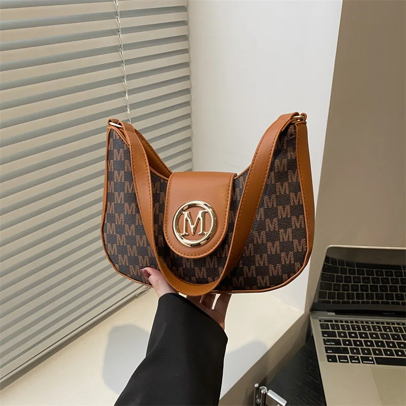 

Весенняя женская сумка подмышки 2025 года, минималистичная сумка через плечо, модная сумка с верхней ручкой для повседневного использования и свиданий ​ ​ 1 7