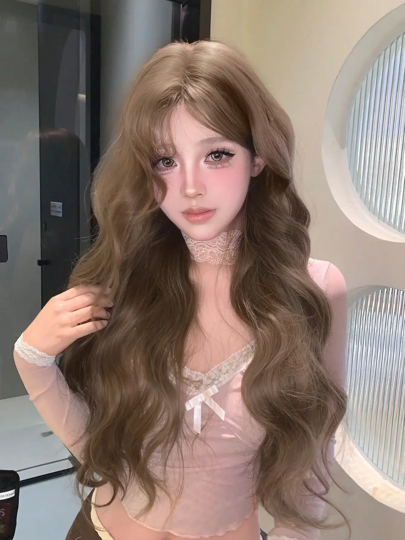 

1 Synthetic Heat-Resistant Long Curly Rust Brown Wig ,With Bangs, Made Of Fiber, Suitable For Daily Use, Natural And