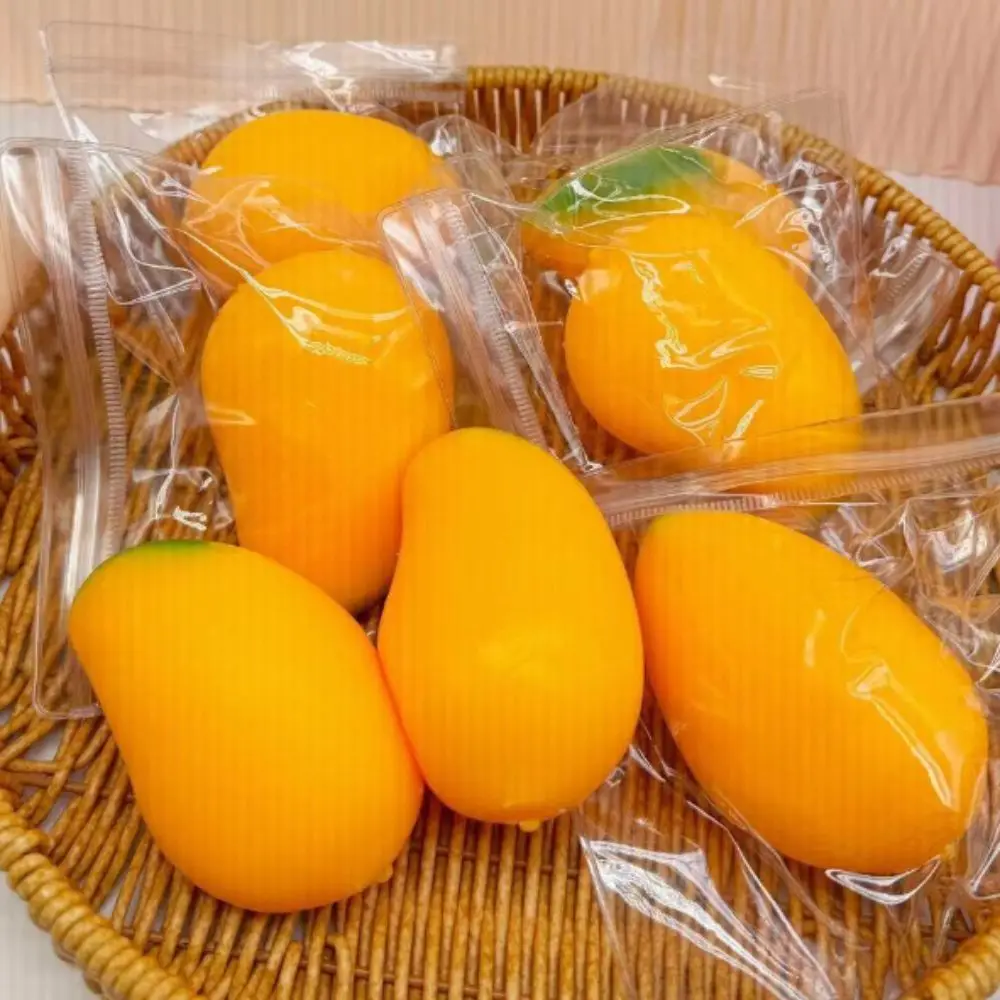 1pc Silikon Capybara Squeeze Spielzeug Japanischen Stil Chinesischen Stil Dekompression Tier Spielzeug Kreative Weiße Kuchen Lebensmittel Spielzeug