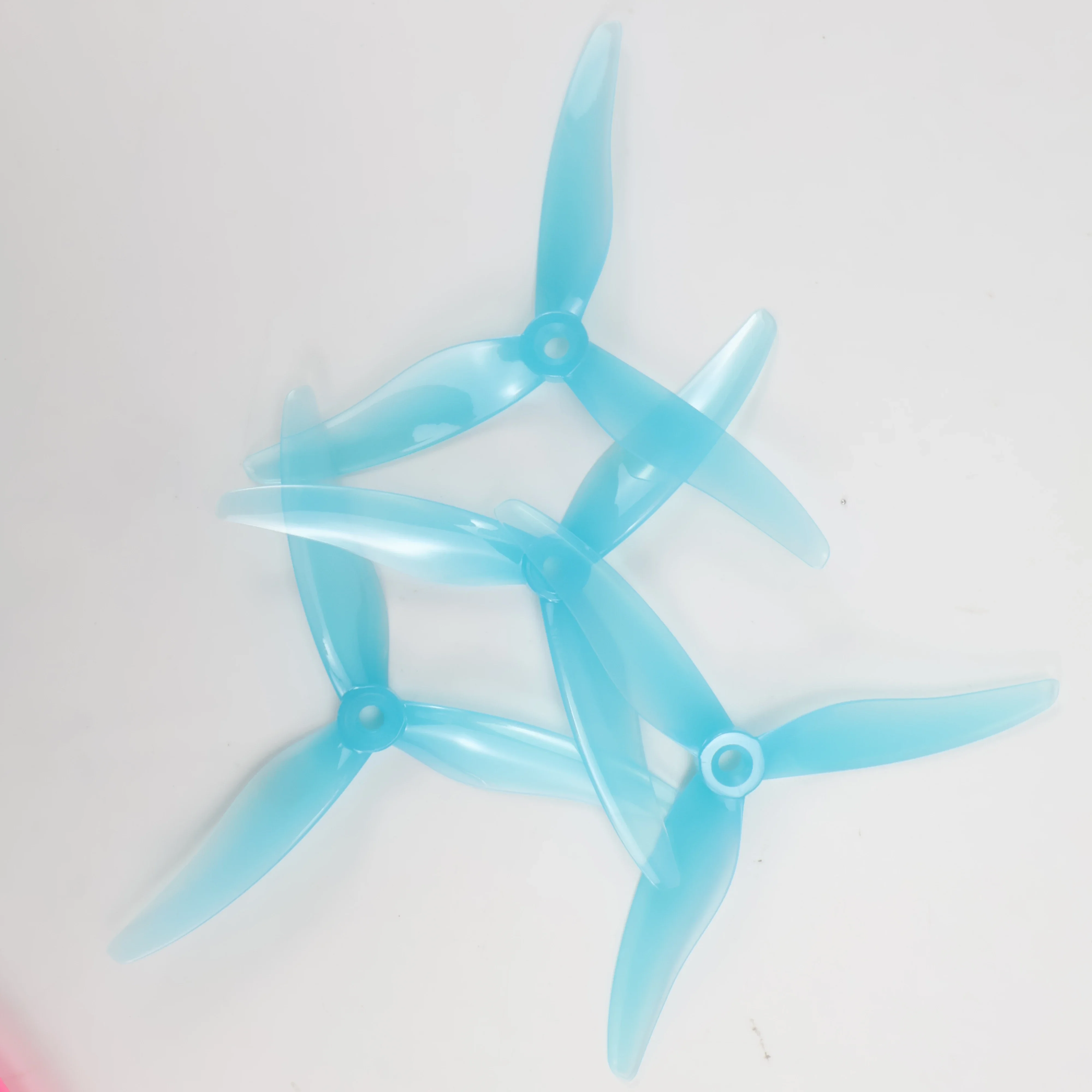 

GEMFAN Hurricane blue 2 pairs 51477 5.1inch 3-Blade Freestyle Propeller for RC FPV Racing 5inch 4S 6S Drones