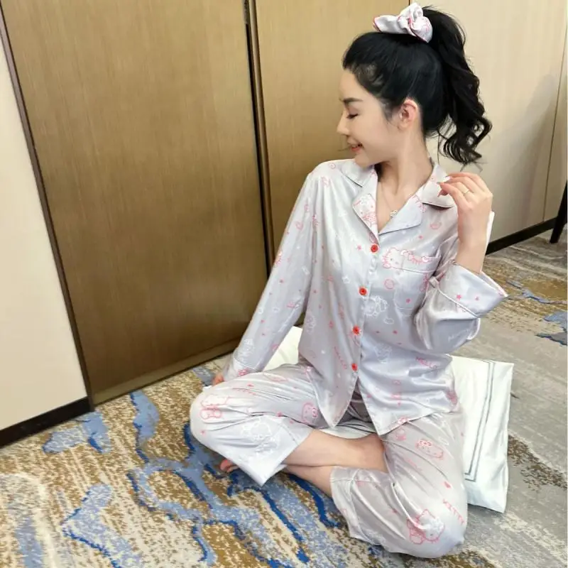 

Горячий пижамный комплект Sanrio Girl Sexy Ice silk с длинными рукавами и лацканами Kawaii Hello Kitty, модная одежда для отдыха на весну и лето