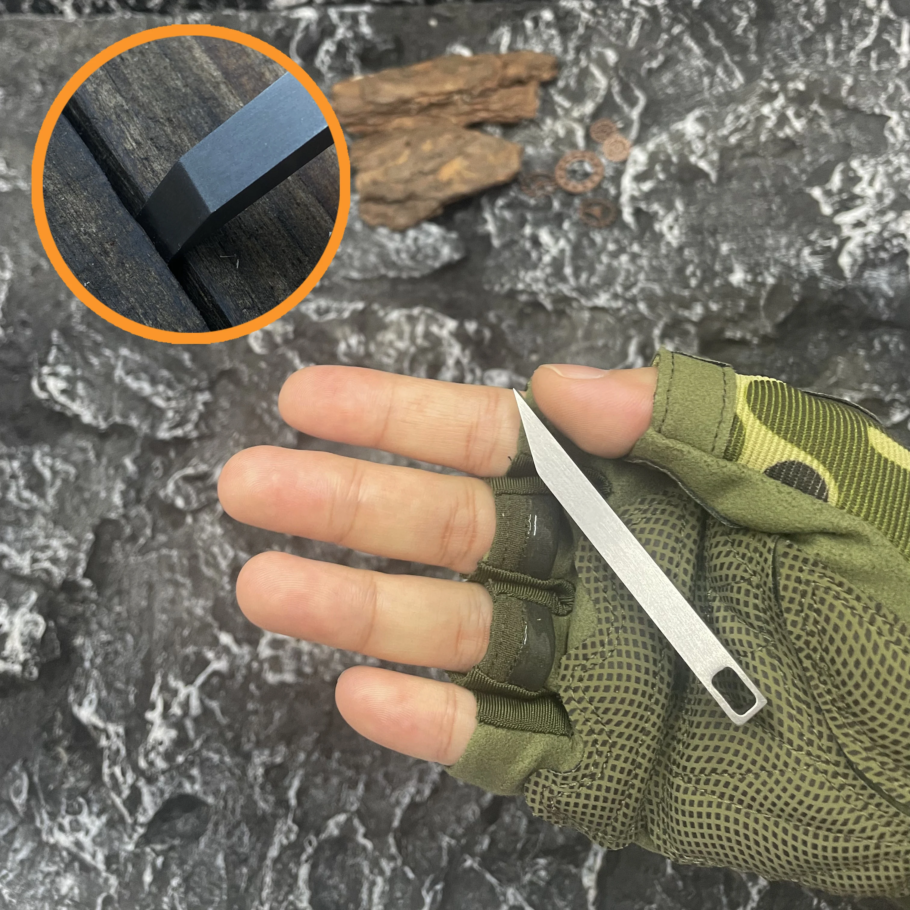 多機能栓抜き、ステンレス鋼、フラップポケットツール、小型の頑丈なEDC、ミニキーホルダー、こじ開けバー、毎日の持ち運びに適しています