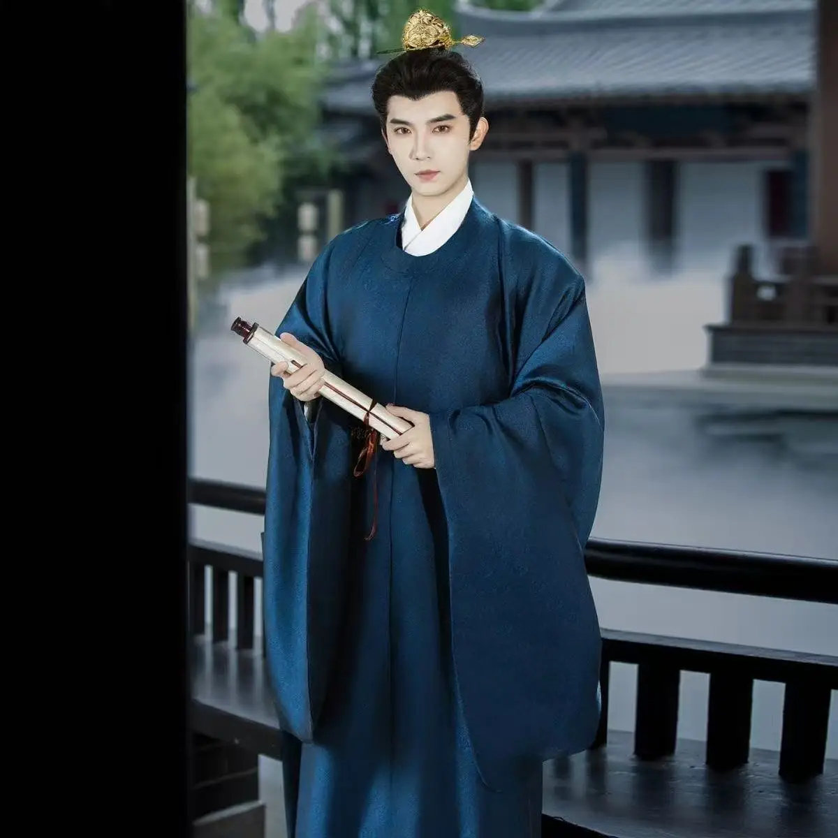 Ming Dynasty Hanfu Men Women Traditional Chinese Dark Pattern Round Neck Robe Vintage Wedding Groom Uniforms Halloween Cosplay