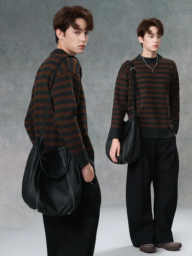2026 New Men's Leather Bag Large Capacity Relaxed Single Shoulder Crossbody Soft Cowhide Commuter Bag Casual Vertical Square