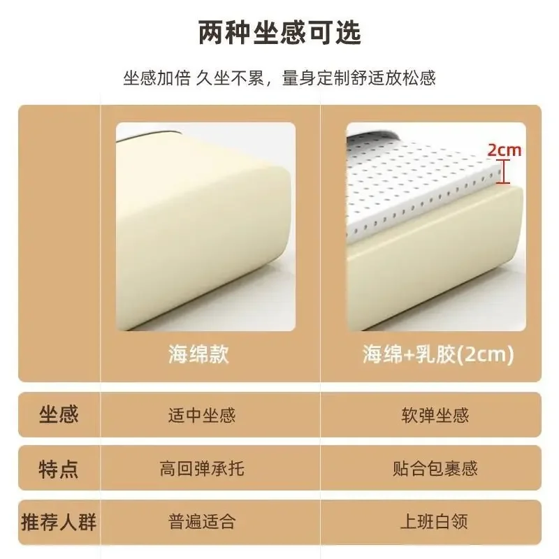 أريكة قماشية لغرفة المعيشة، وظيفة قابلة للطي في شقة صغيرة بسيطة