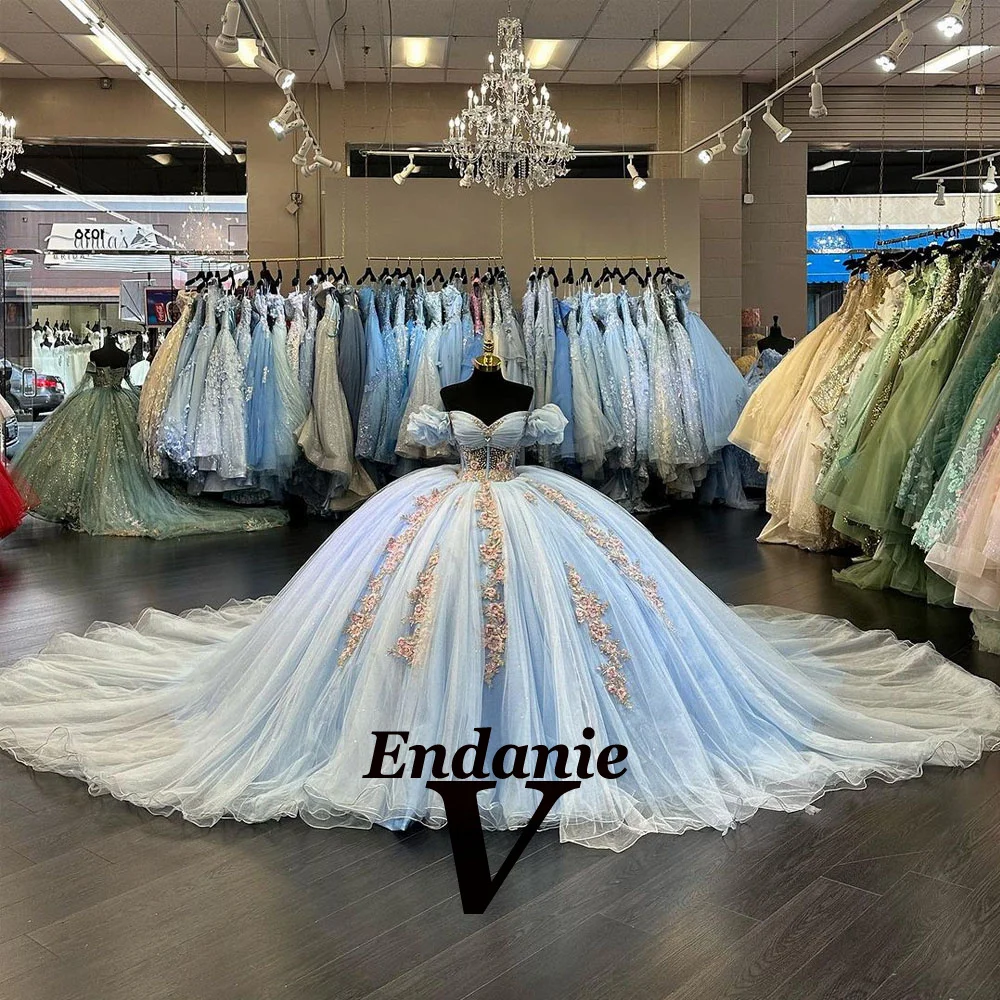 فساتين Quinceanera العصرية من Vendanie مزينة بكشكشة مكشوفة الكتف ثنيات للنساء رداء Quinceanera Rouge مخصص #1