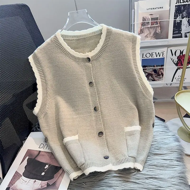 

Gagarich Knitted Vest Women Spring Autumn Sweater Cardigan Shoulder Winter Outerwear Stacked 2025 New Style Lazy Top