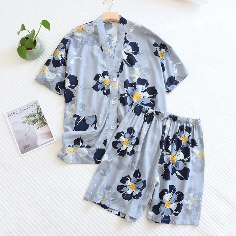 New Summer Ladies 100% Viscose Pajamas Short Sleeve Shorts Two Piece Floral V-Neck Thin Loose Women\'s Homewear Set sleepwear