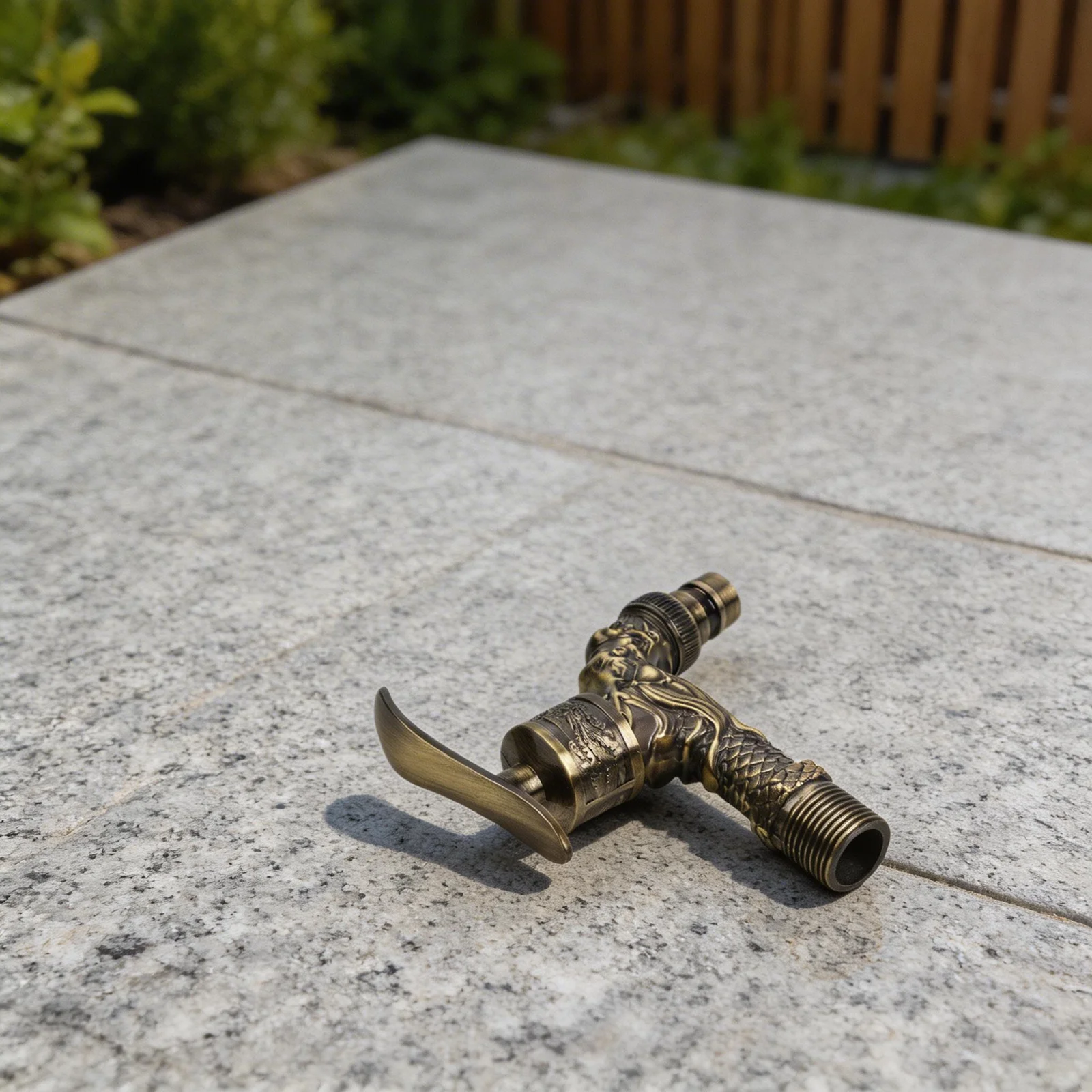 Classic Dragon Embellished Tap for Outdoor Wall Use Constructed from Zinc Alloy with G1/2 Inch Thread Standardization