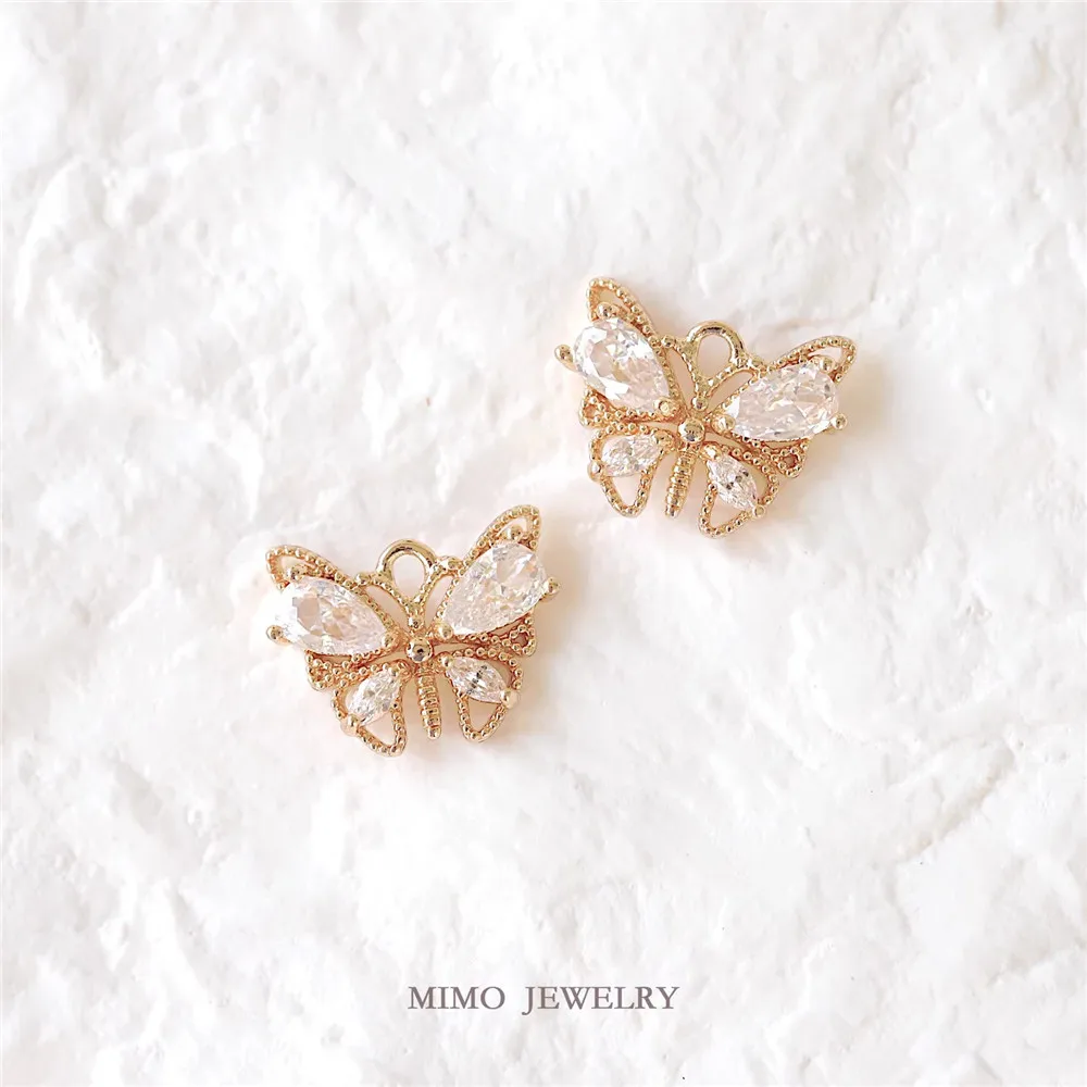 

1PCS Copper Plated with Real Gold, Slightly Inlaid Water Drop Zircon, Elegant Hollowed-out Butterfly Pendant, DIY Accessory