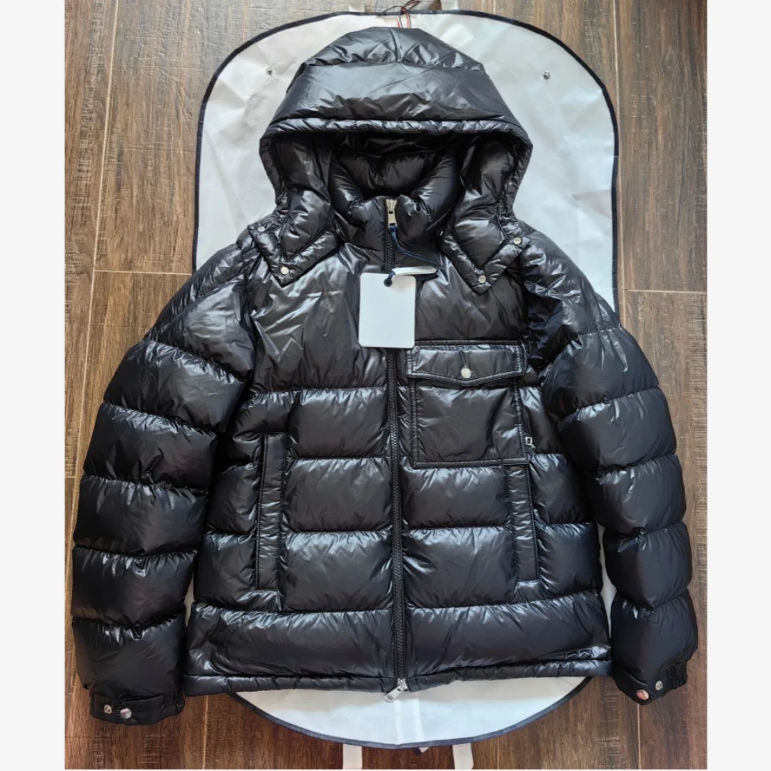 Men winter down jacket Chest pocket decoration 95% white goose down Leisure warm coat Can be used at -35 degrees Celsius