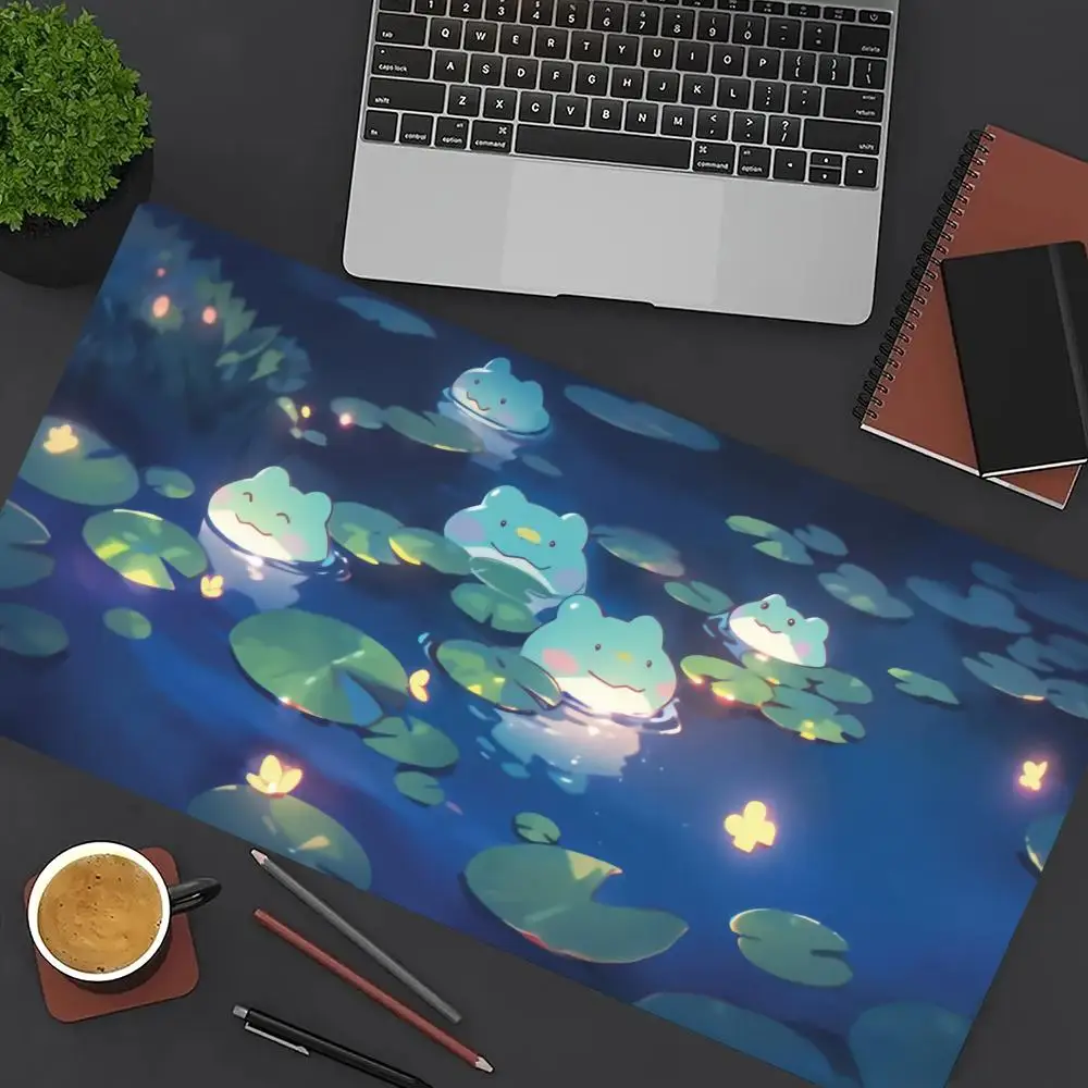 

Милые лягушки в пруду Коврик для мыши Большой компьютерный офисный игровой настольный коврик XXL Резиновые нескользящие коврики для клавиатуры с прошитыми краями Длинные настольные коврики