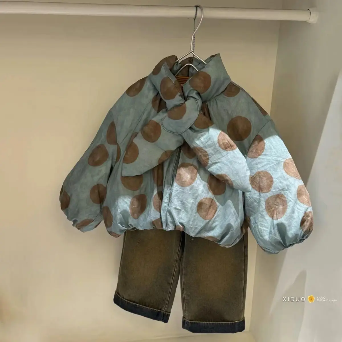 New Styles of Children's Thick Cotton Clothing, Winter Girls' Warm Polka Dot Comfortable Cotton Baby Bread Clothing