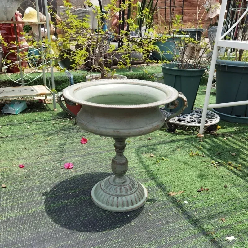 Retro Wrought Iron Plant Shelves Personalized Trophy Pot Stand Decorative Bucket Floor Flower Shelf Unique Plant Display