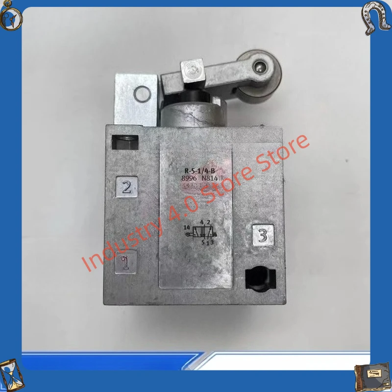 

Клапан рычажного типа Brand Lever Valve R-3-1/4-B 8985, Оригинальный R-5-1/4-B 8996, Новый