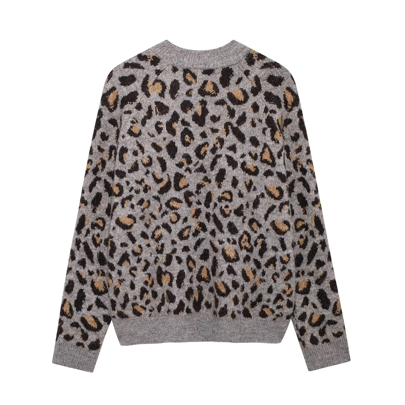 TRAFZA Female Winter Elegant Leopard Jacquard Decorated O-Neck Pullover Women Sweater Long Sleeve Tightness Knitting Top Mujer