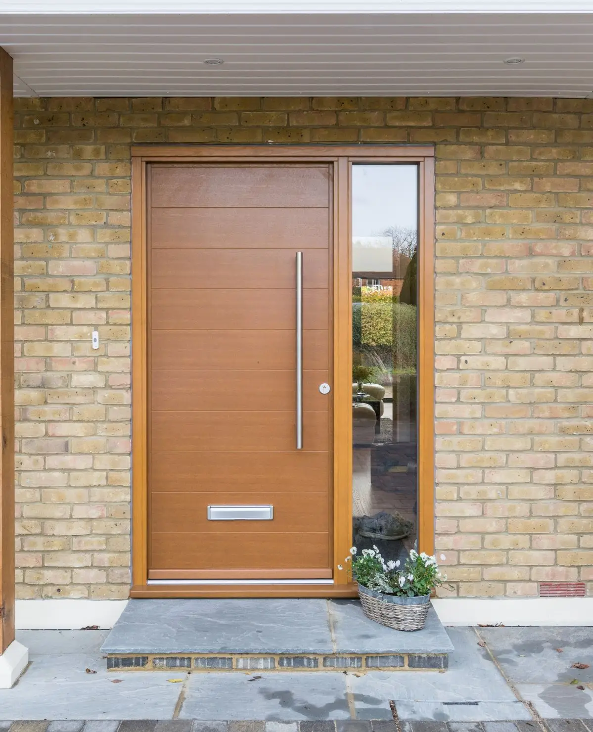 

DN Customized Modern Home Entrance Security Entry Front Smart Doors Lock with Camera Aluminum Pivot Door Entrance Door Aluminum
