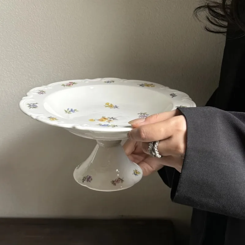 Vintage relief flower ceramic dinner plate creative embossed coffee cup cake plate bowl wedding tableware set