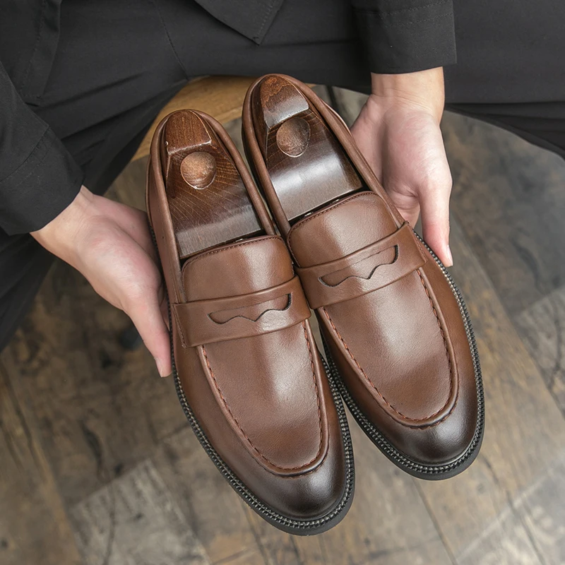 

Men's casual loafers Gentleman Classic Luxury Style Office or Business 38-47 Fashion adult leather shoes Black Brown Hot