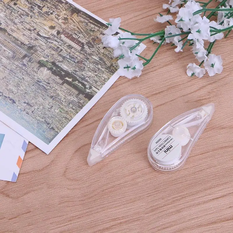 W89C 2PCS Симпатичная коррекционная лента мини -роллер белый raSer Школа канцелярские товары канцелярские принадлежности