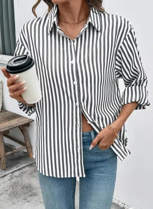 

Autumn 2025 Casual Vertical Stripe Lapel Commuter Cardigan Long Sleeved Shirt for Women's Casual Loose Commuting Style Shirt