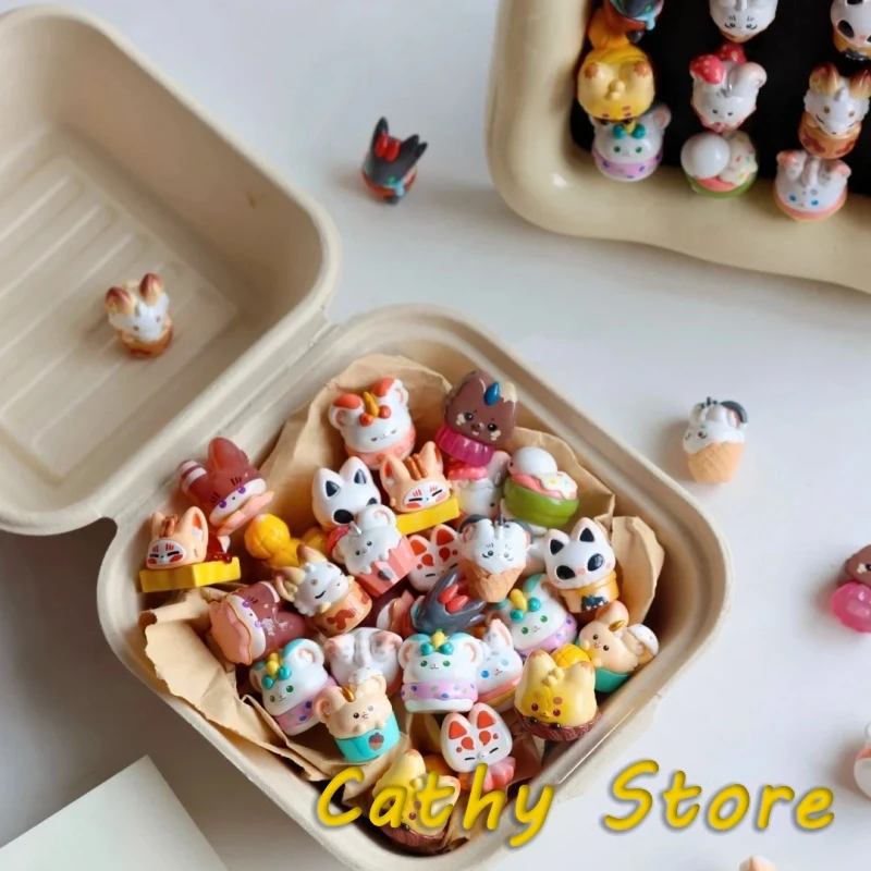 

Non-Human Fabulous Beasts Series Mini Bean Series V2 Blind Box Mystery Box Toys Cute Anime Model Desktop Decoration Gift Genuine