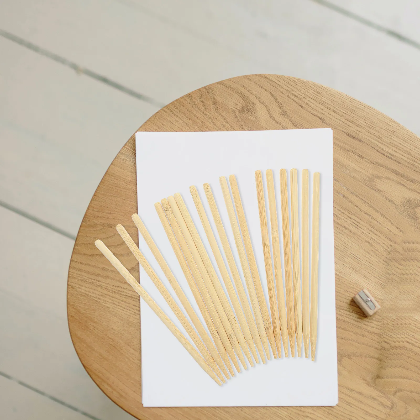 100Pcs Bamboo Scratch Pens Light Brown Wood Crafted Smooth Burr Free Ideal for Art Drawing Scratch Painting DIY