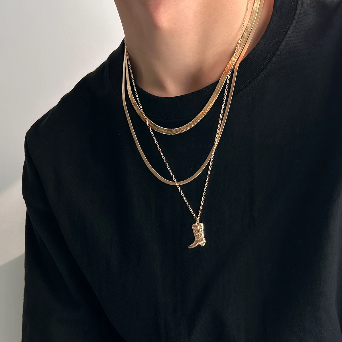 Salircon New Multilayer Boots Pendant Necklace Flat Snake Chain for Men Hip Hop Gold Color Smooth Clavicle Choker Neck Jewelry