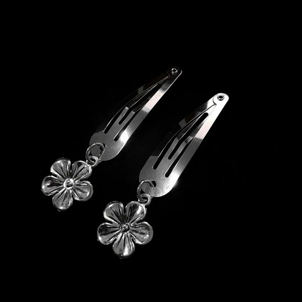 

All-match Cherry Alloy Toy BB Clip Chain Punk Hair Clip Women Hair Accessories Korean Style Hairpin Cool Cross Barrette