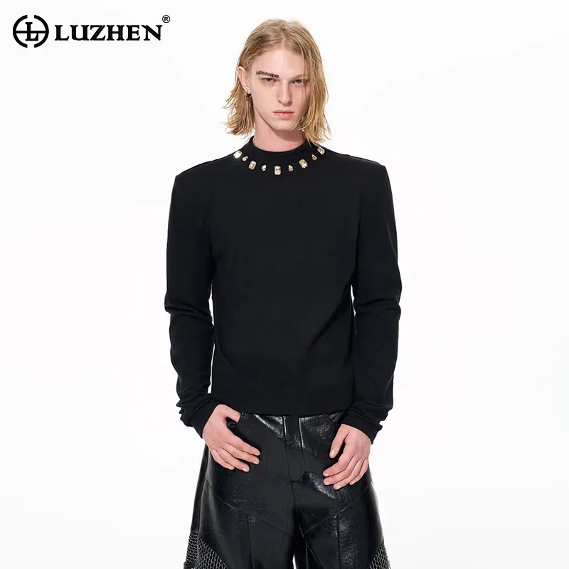 

LUZHEN 2025 New Elegant Temperament Diamond Decorate Round Neck Long Sleeve T-shirts Men's Fashion Handsome Male Clothes JY5654