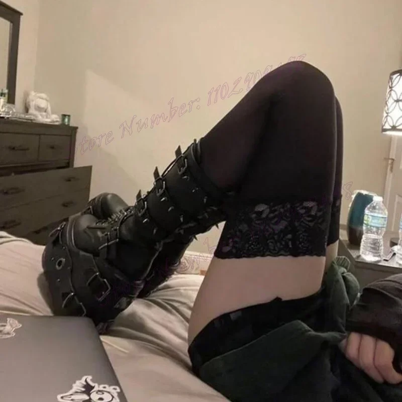 Schwarz Keile Heels Riemchen Nieten Stiefel Plattform Runde Kappe Schuhe für Frauen Mittlere Waden Punk Stil Schuhe 2024 Zapatos Para Mujere