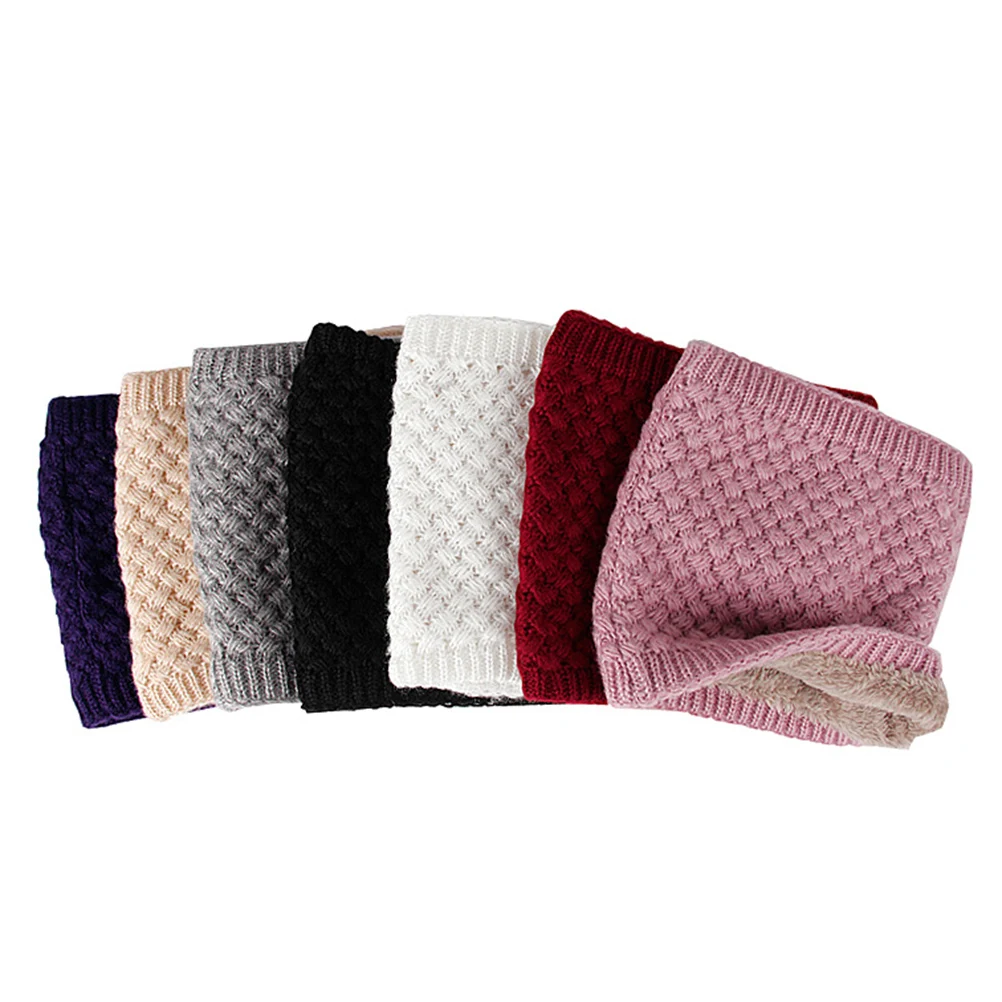 

Warm Knitted Neck Warmer Autumn Pink Neckerchief Soft Cozy Chunky Trendy Fashion Winter Knit Circle Scarf Suitable